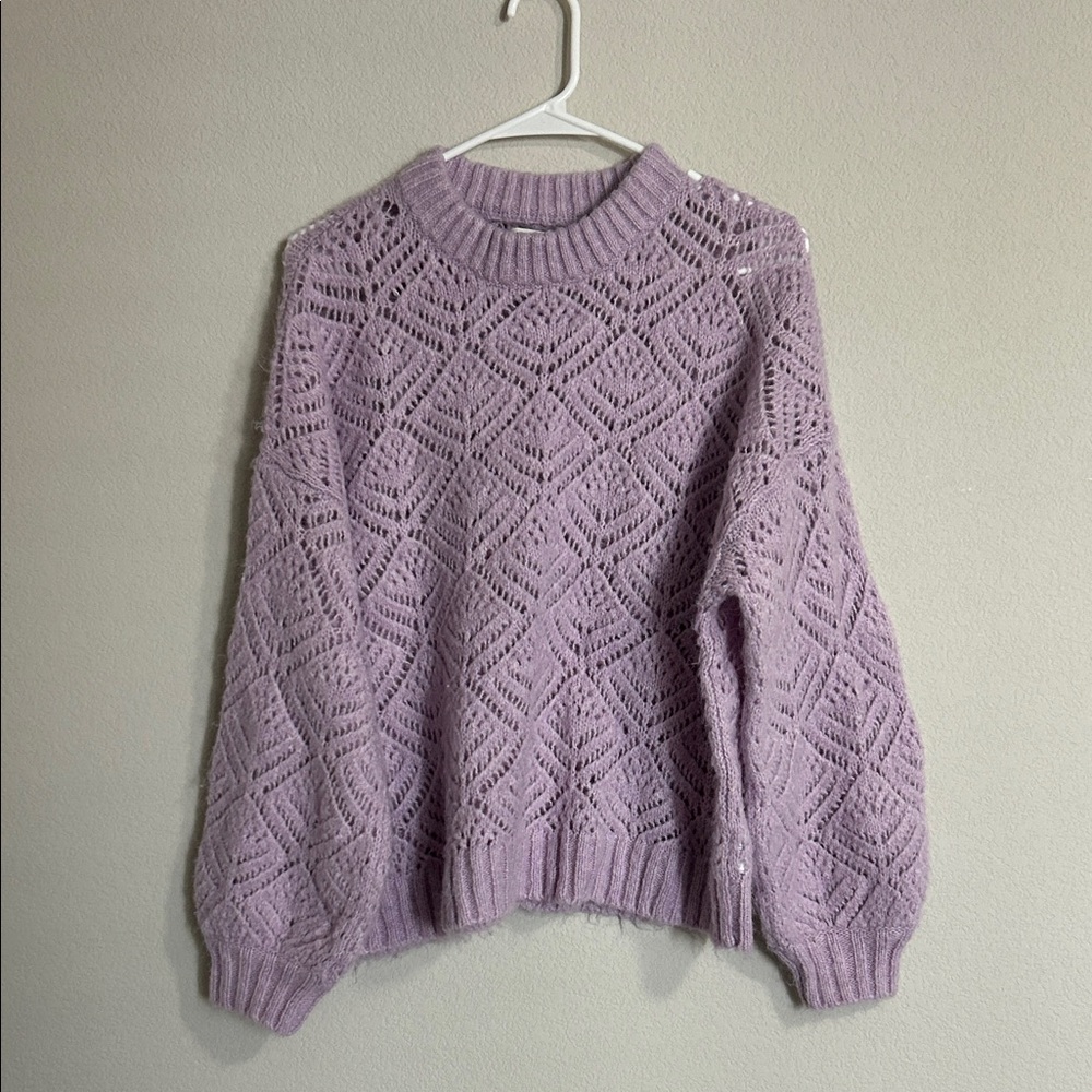 AE Pointelle Cree neck sweater